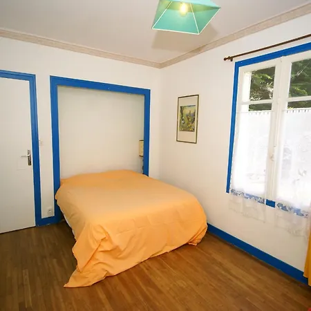 Modern Vacation Near The Sea, Cleaning Included Holiday home